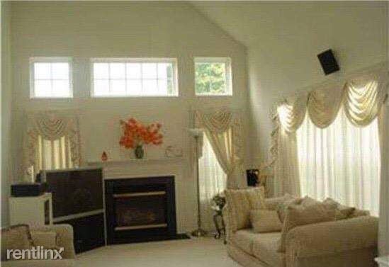 Building Photo - 4 br, 3 bath House - 101 Glencoe Ct