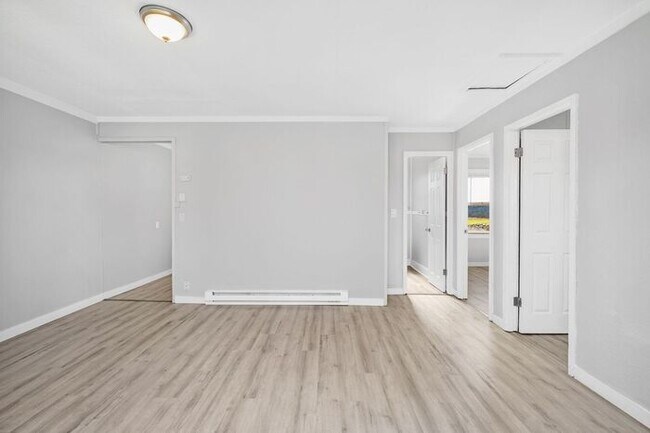 Building Photo - 1 bedroom unit available soon!