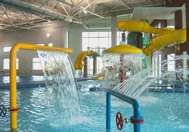 Building Photo - 1310 Poplar St