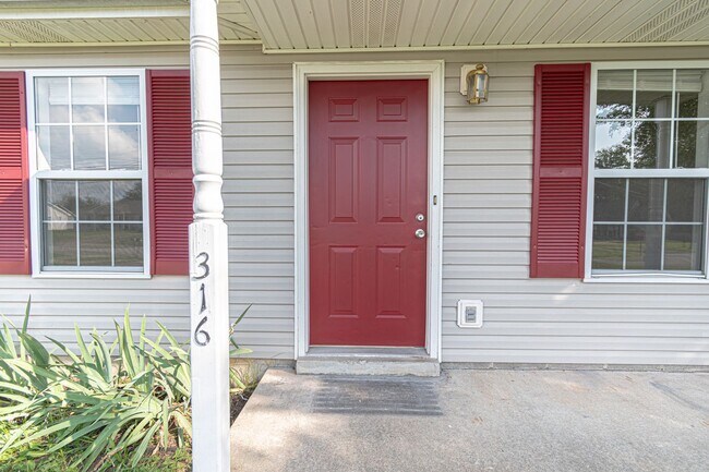 Building Photo - 316 Audrea Ln