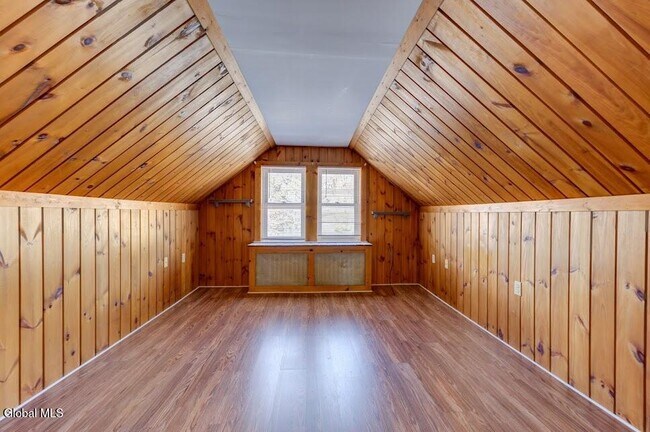 Building Photo - 1346 Van Antwerp Rd