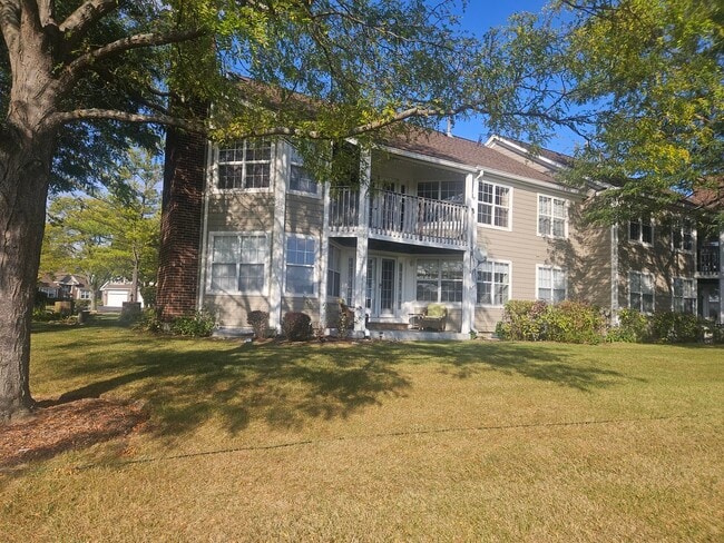 Building Photo - 1173 St Andrews Ct