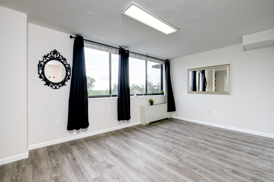 Bedroom window - 4401 Lee Hwy