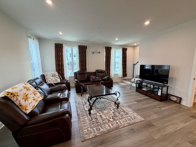 Building Photo - Welcome to the Village at Pine View!