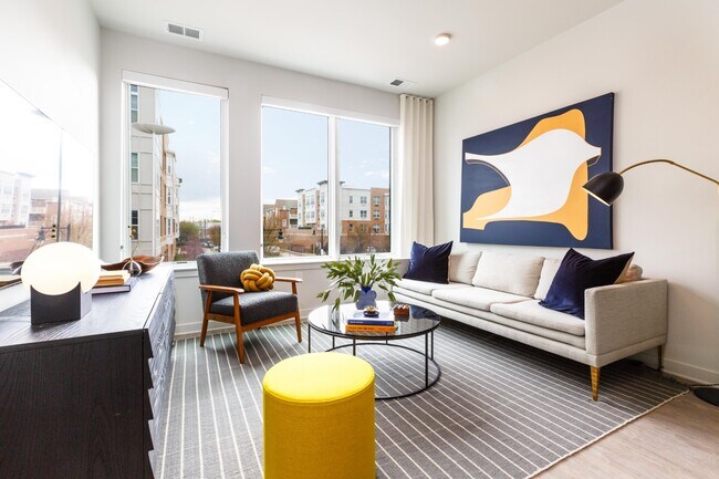 Building Photo - 2 Bergen St