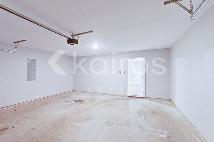 Building Photo - 357 Hawthorn Trail