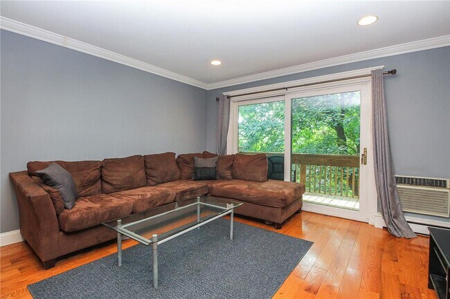 Building Photo - 26 Hillside Terrace