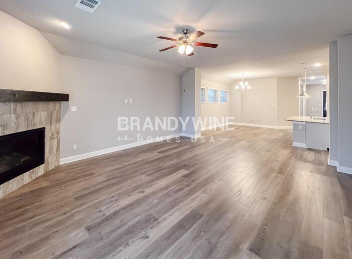 Building Photo - 9620 Oxbow Ln