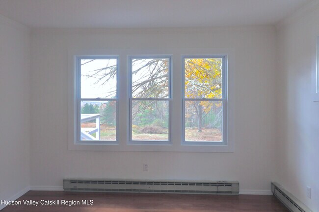 Building Photo - 13 Heyden Rd