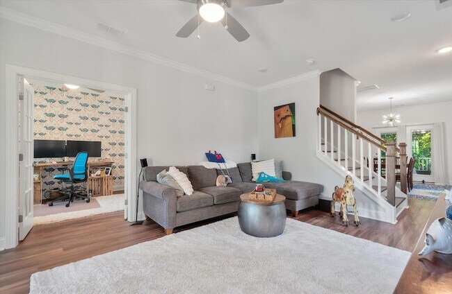 Building Photo - 1420 Widows Ct