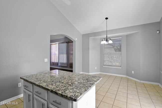 Building Photo - 12448 Tierra Madre Rd