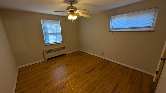 Building Photo - 5855 Monfort Hills Ave