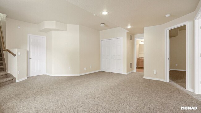 Building Photo - Charming 3BR Townhome in Colorado Springs