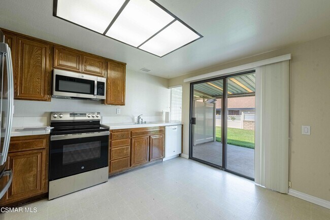 Building Photo - 42116 Village 42