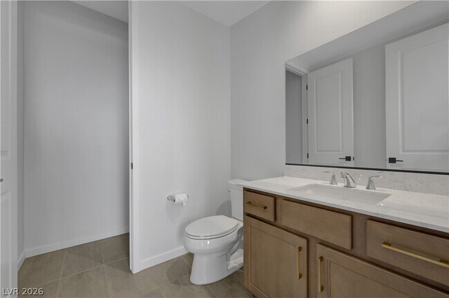 Building Photo - 3348 Esker Rdg Ave