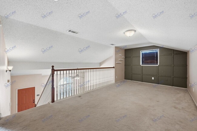 Building Photo - 700 Ibis Ct