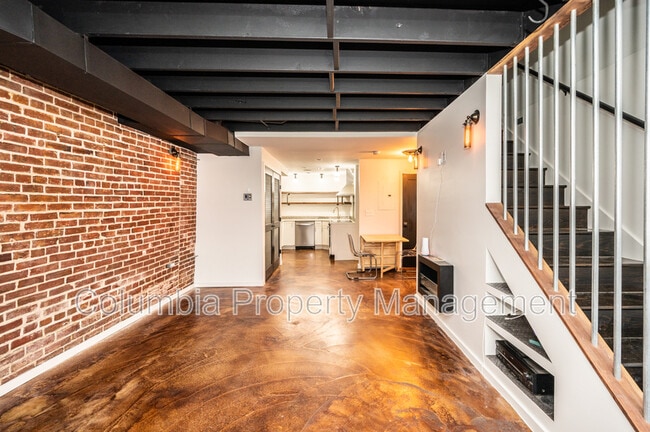 Building Photo - 811 T St NW