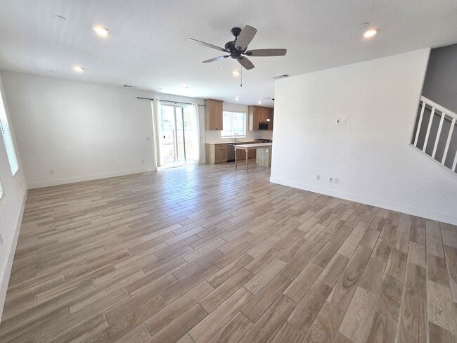 Building Photo - Beautiful 3 Bedroom 2.5 Bath Home in Gated Community