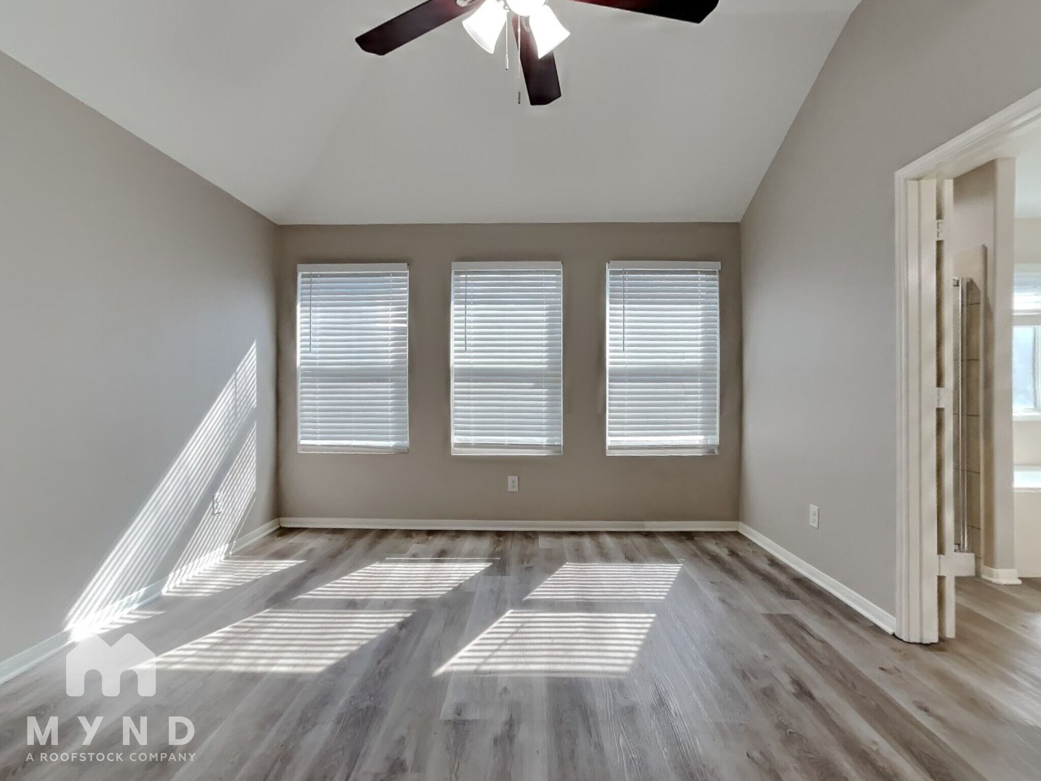 Building Photo - 9876 Lace Flower Way