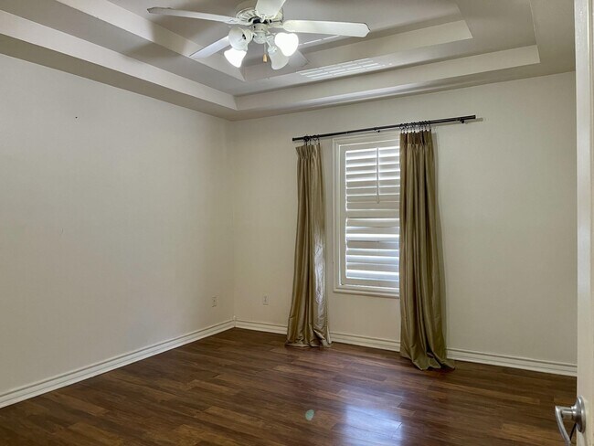 Building Photo - 510 Shiloh Dr