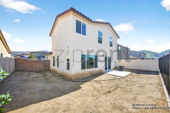 Building Photo - 7651 Heathblossom St