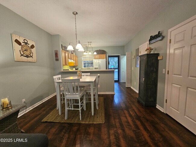 Building Photo - 1105 13th St