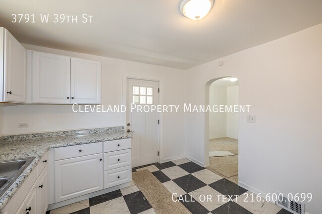 Building Photo - 3791 W 39th St