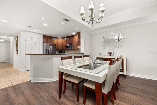 Building Photo - 1100 Sunset View Cir