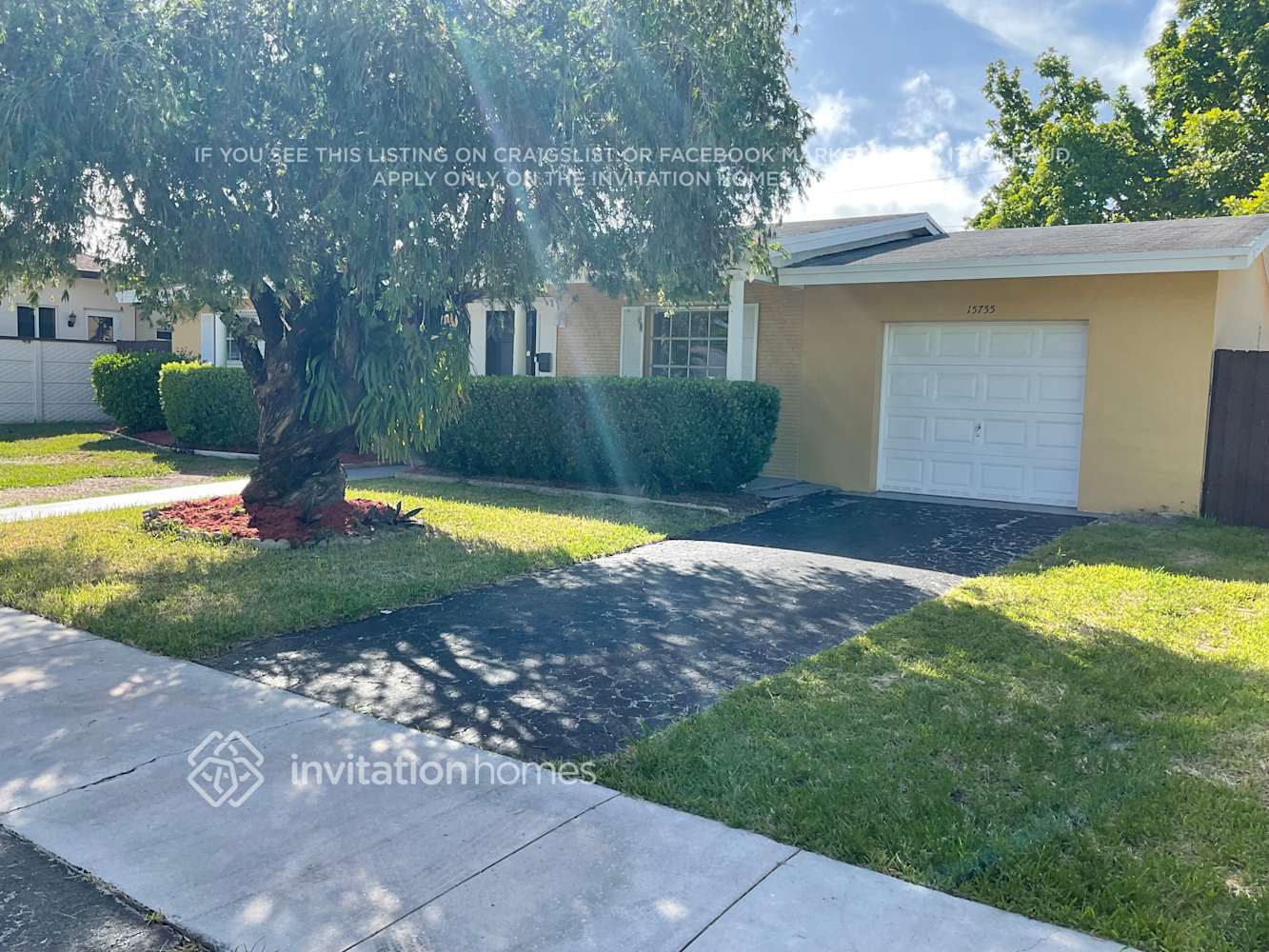 Building Photo - 15755 SW 105th Ct