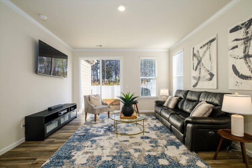 Building Photo - 8156 Merryvale Ln