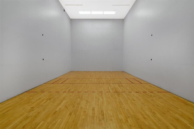 Building Photo - 1707 W Spring Meadow Loop