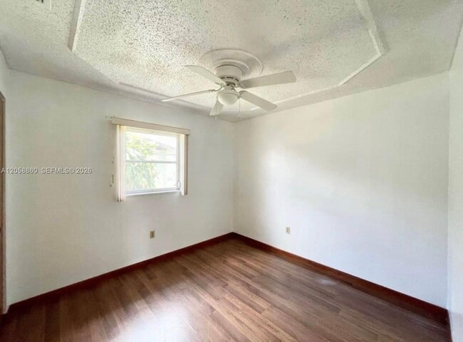 Building Photo - 1474 Kerry Dr