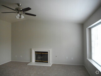 Building Photo - 2211 W Sweet Ct