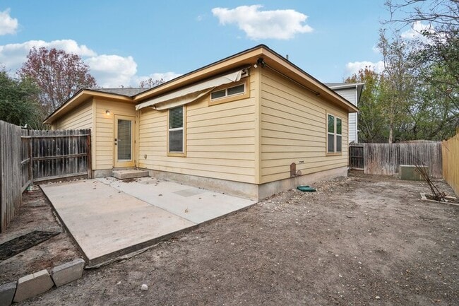 Building Photo - 5422 Sunlit Brk