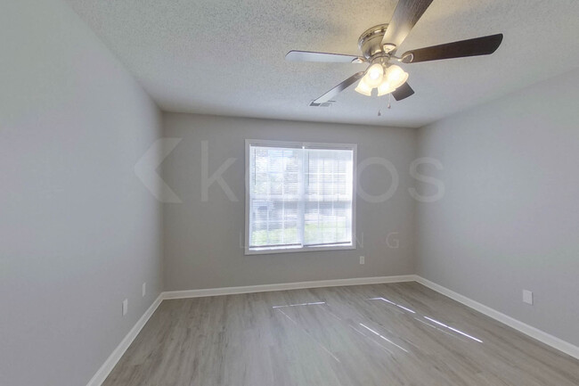 Building Photo - 118 Vineyard Ridge Dr