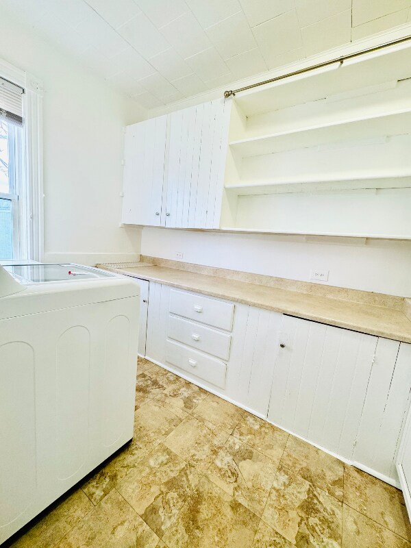 Building Photo - 184 Vernon St