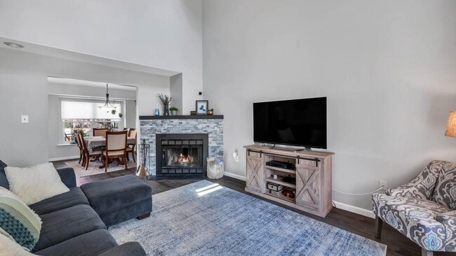 Building Photo - 216 Coldspring Ct