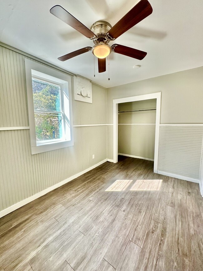 Building Photo - 409 Barack Obama Blvd