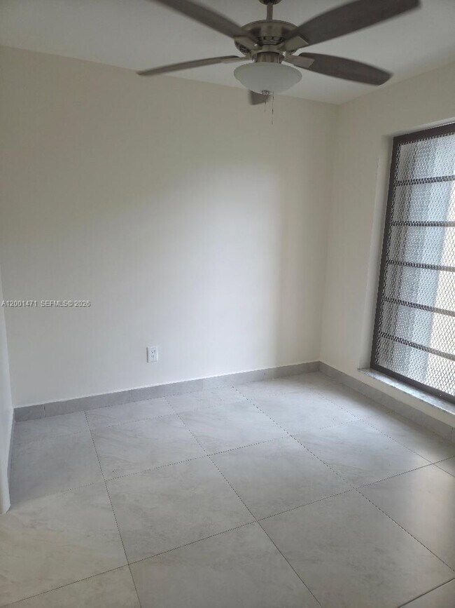 Building Photo - 19362 SW 103rd Ct