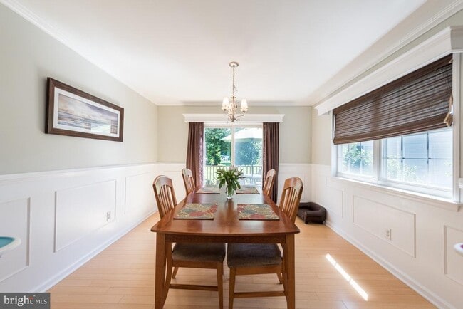 Building Photo - 19 Patriot Ct