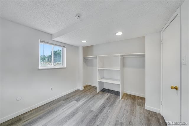 Building Photo - 6233 W Caley Ave