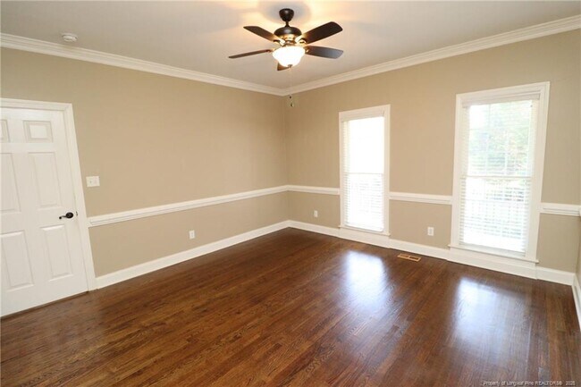 Building Photo - 110 Guymon Ct