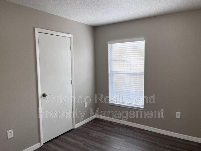 Building Photo - 4517 Piedmont St