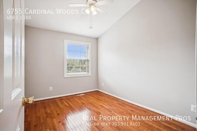 Building Photo - 6755 Cardinal Woods Ct