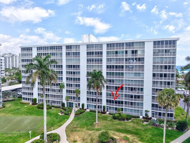 Building Photo - 3224 S Ocean Blvd