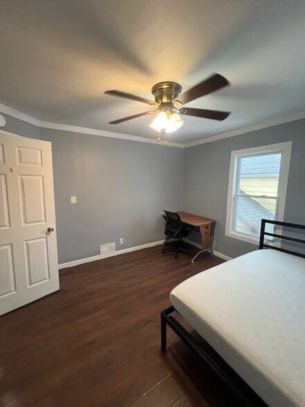 Building Photo - 109 Ashworth Pl