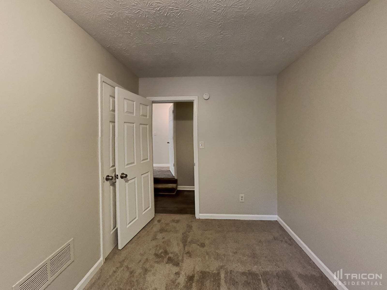 Building Photo - 2671 Tucson Way