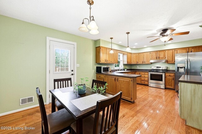 Building Photo - 3605 Birnamwood Ct