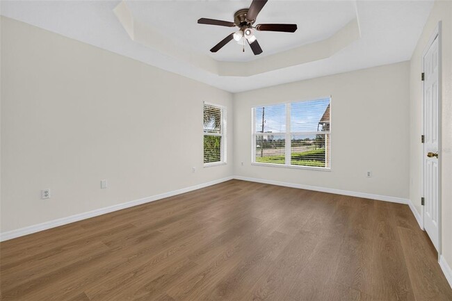 Building Photo - 6585 Marlberry Way
