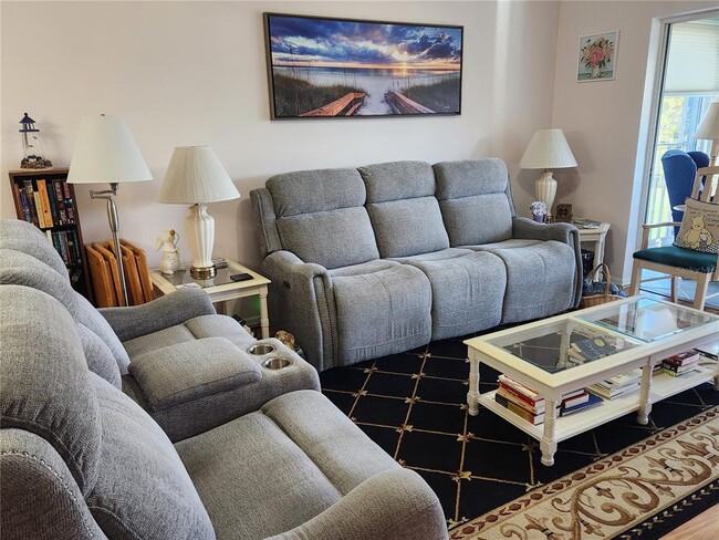 Building Photo - 6505 Stone River Rd